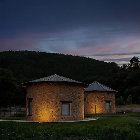 Apartmán Pallozas Turisticas Ridicodias - A Pedra